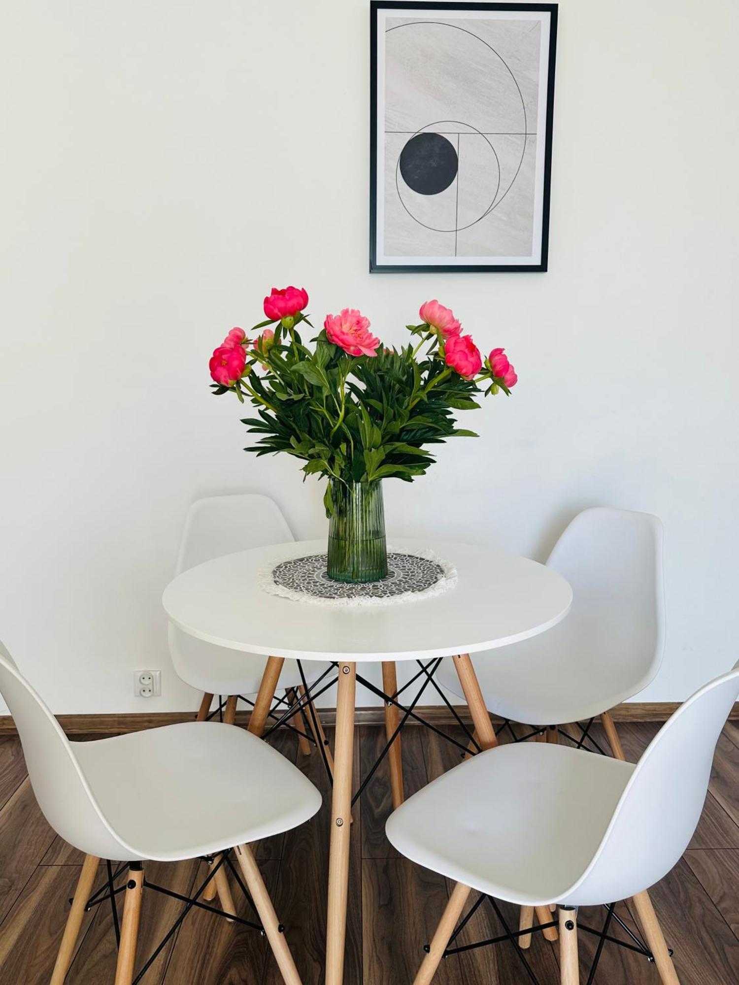 City Apartment Czestochowa Centrum 2-Bedroom ภายนอก รูปภาพ