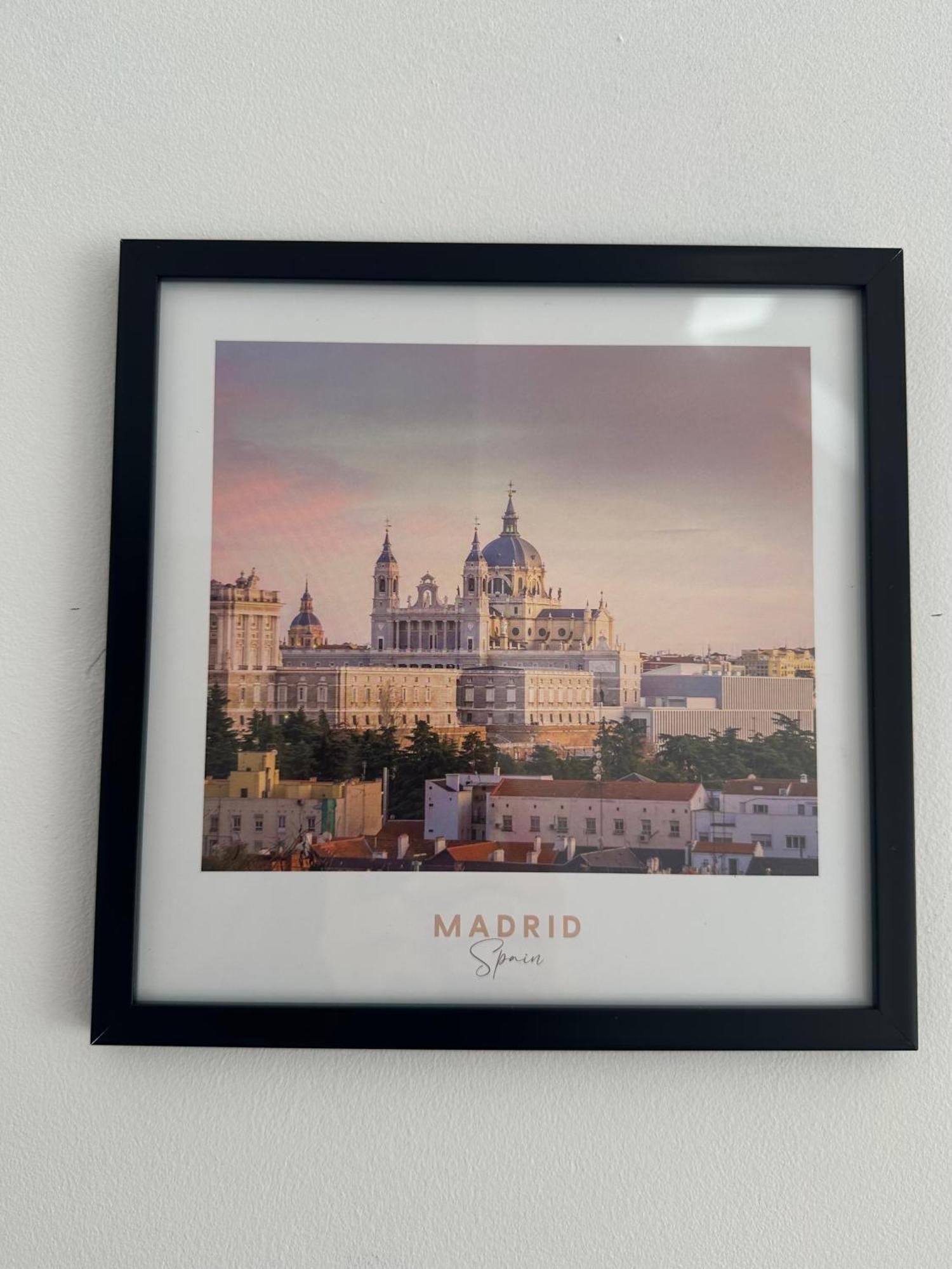 City Apartment Czestochowa Centrum 2-Bedroom ภายนอก รูปภาพ